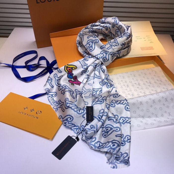 Louis Vuitton Scarf LVS00057